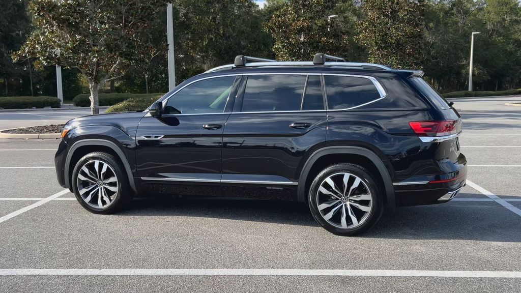 2023 Volkswagen Atlas V6 SEL Premium R-Line photo 4