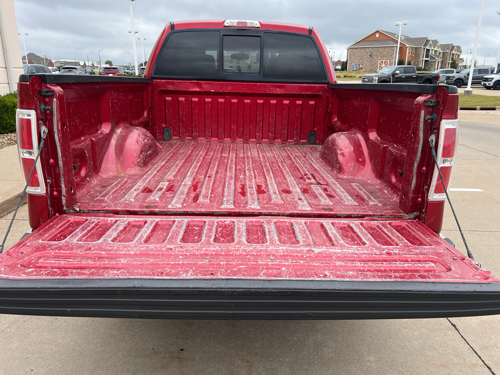 2010 Ford F-150 XLT photo 7