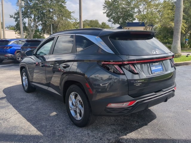 2022 Hyundai Tucson SEL photo 2
