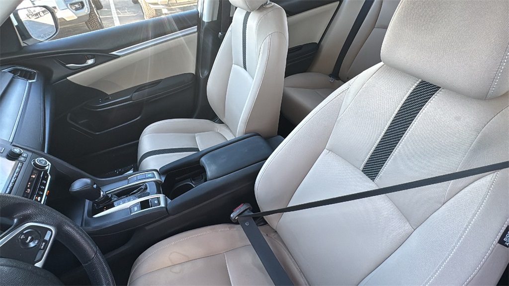 2017 Honda Civic LX photo 22