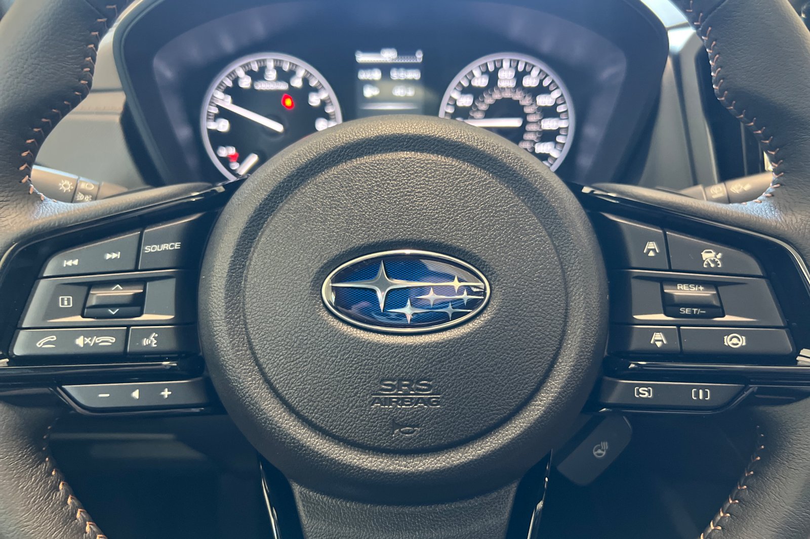 2025 Subaru Forester Touring photo 23