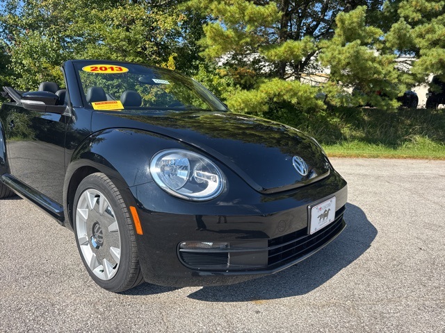 2013 Volkswagen Beetle 2.5L photo 3