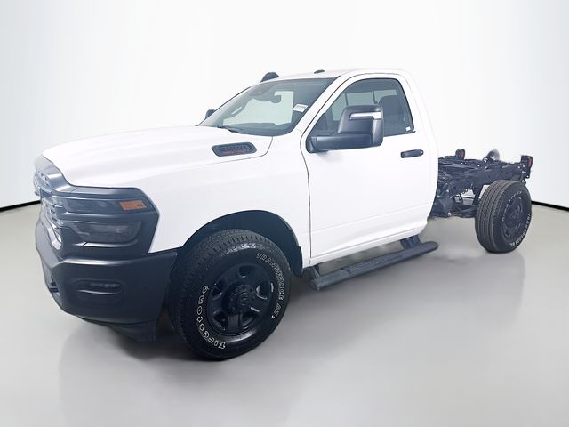 2025 Ram 3500 Tradesman photo 2