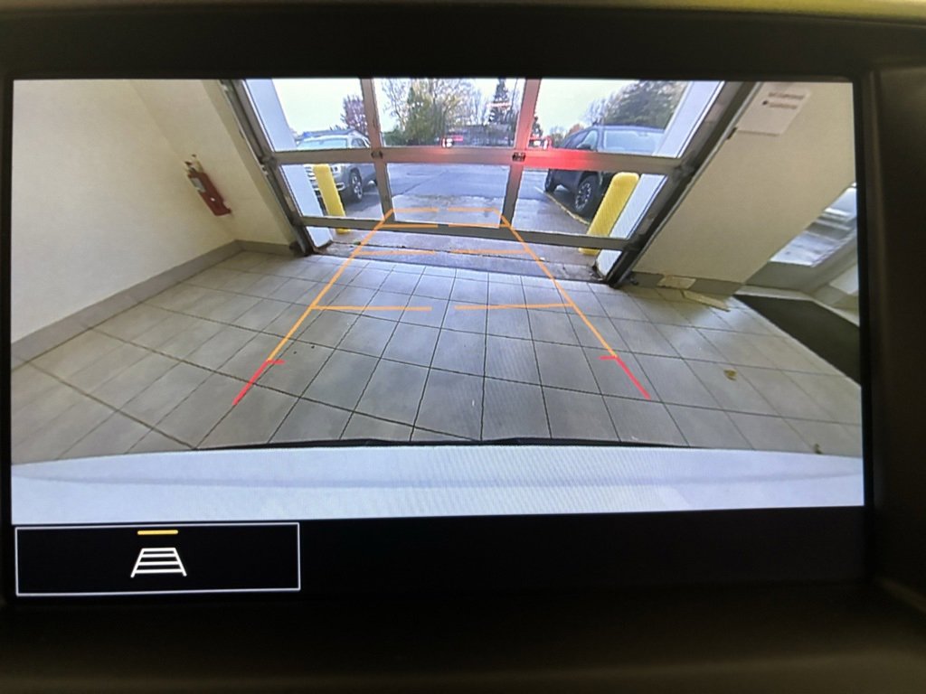 2023 Gmc Acadia SLT photo 3