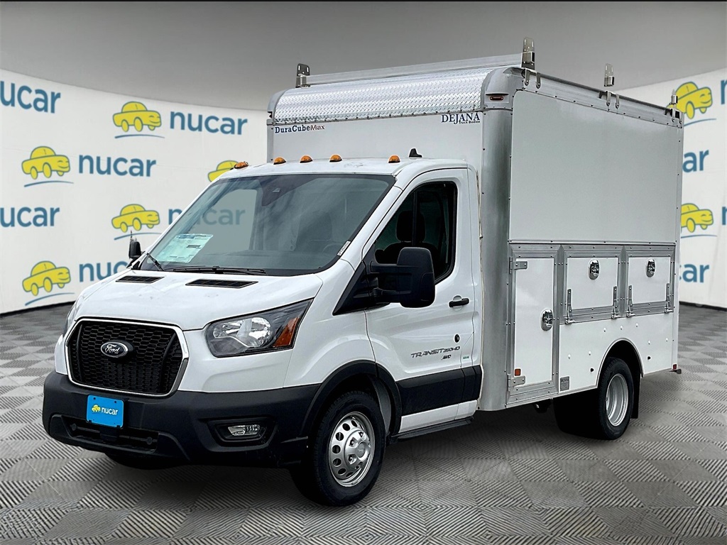 2025 Ford Transit photo 3