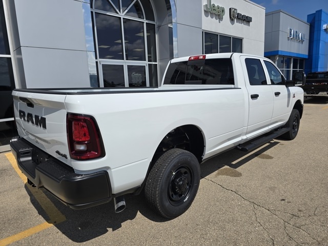 2026 Ram 2500 Tradesman photo 4
