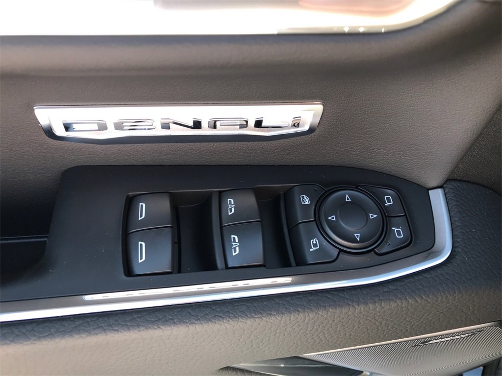 2026 Gmc Sierra 1500 Denali photo 13