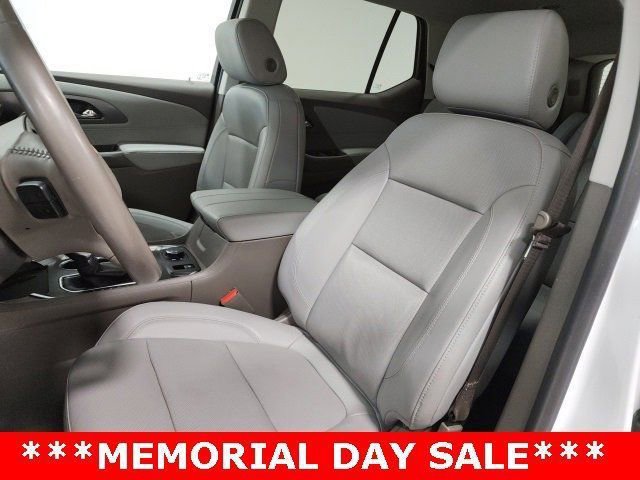 2021 Chevrolet Traverse Premier photo 18