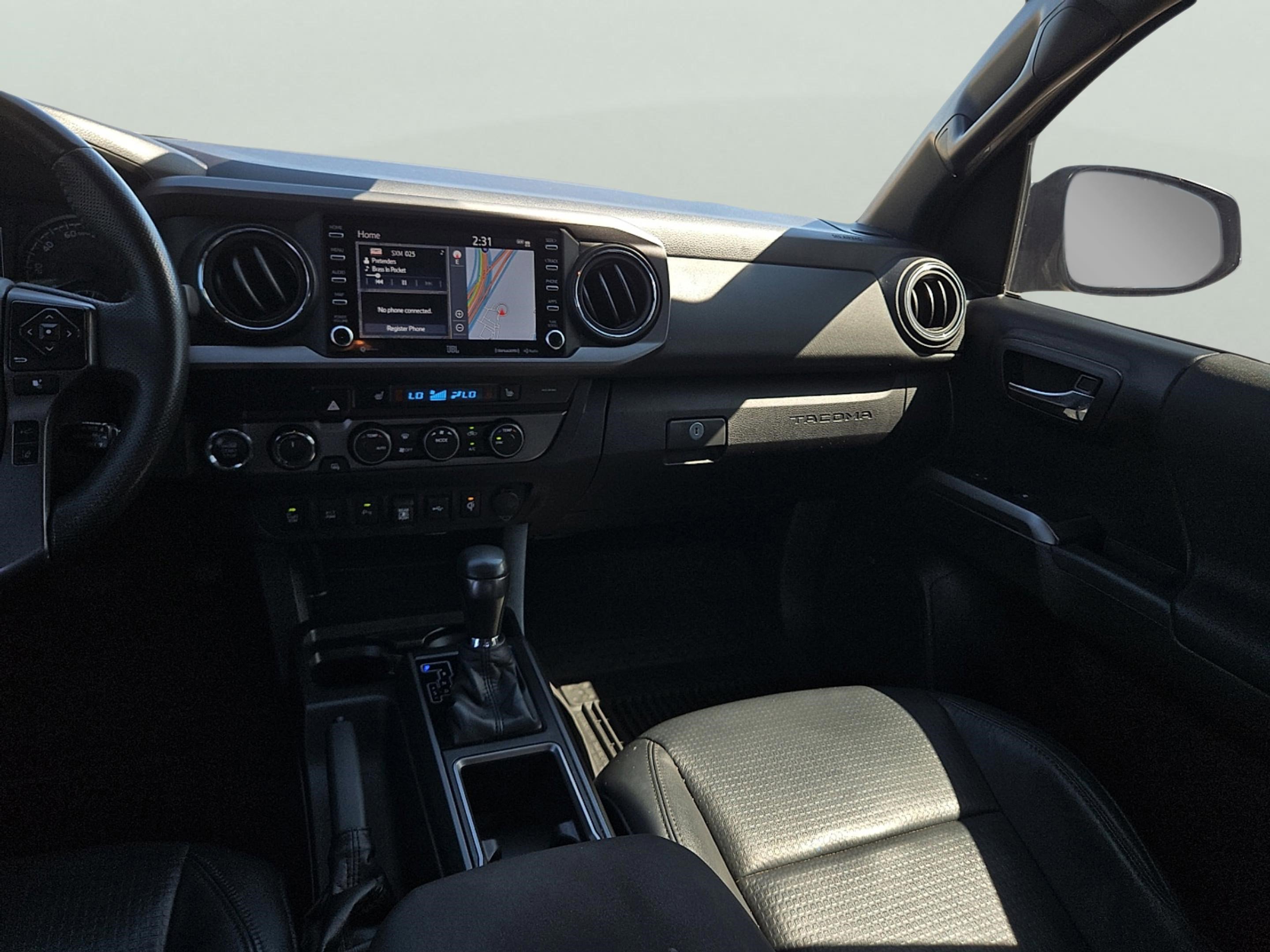 2021 Toyota Tacoma TRD Off-Road photo 13