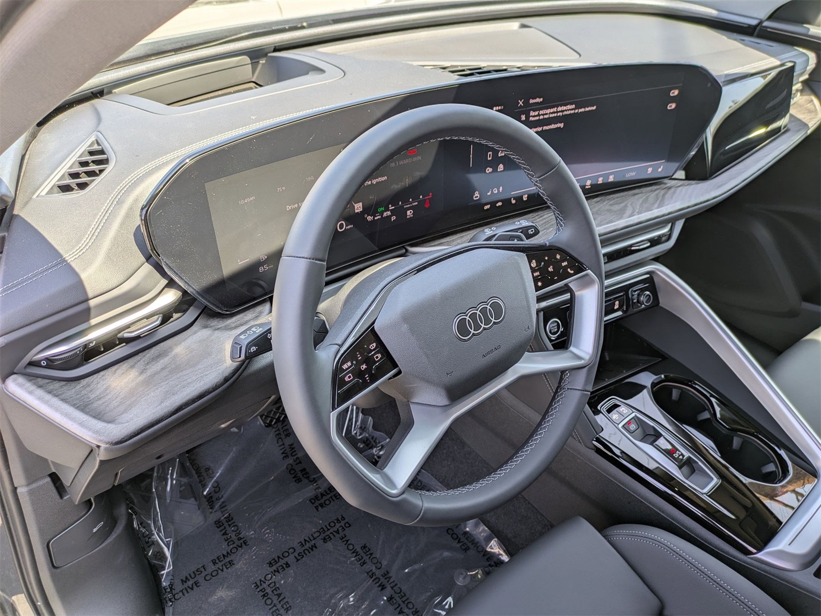 2025 Audi Q5 2.0T Premium Plus photo 3