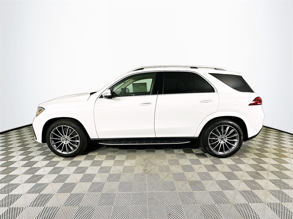 2026 Mercedes Benz GLE 450 4MATIC photo 4