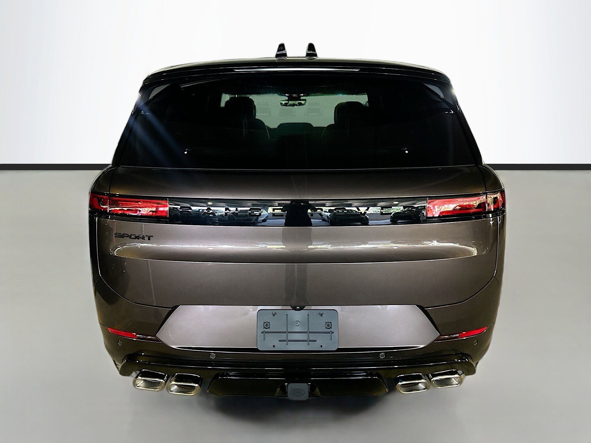 2025 Land Rover Range Rover Sport Autobiography photo 3