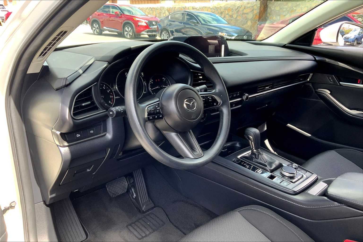 2025 Mazda CX-30 2.5 S photo 14
