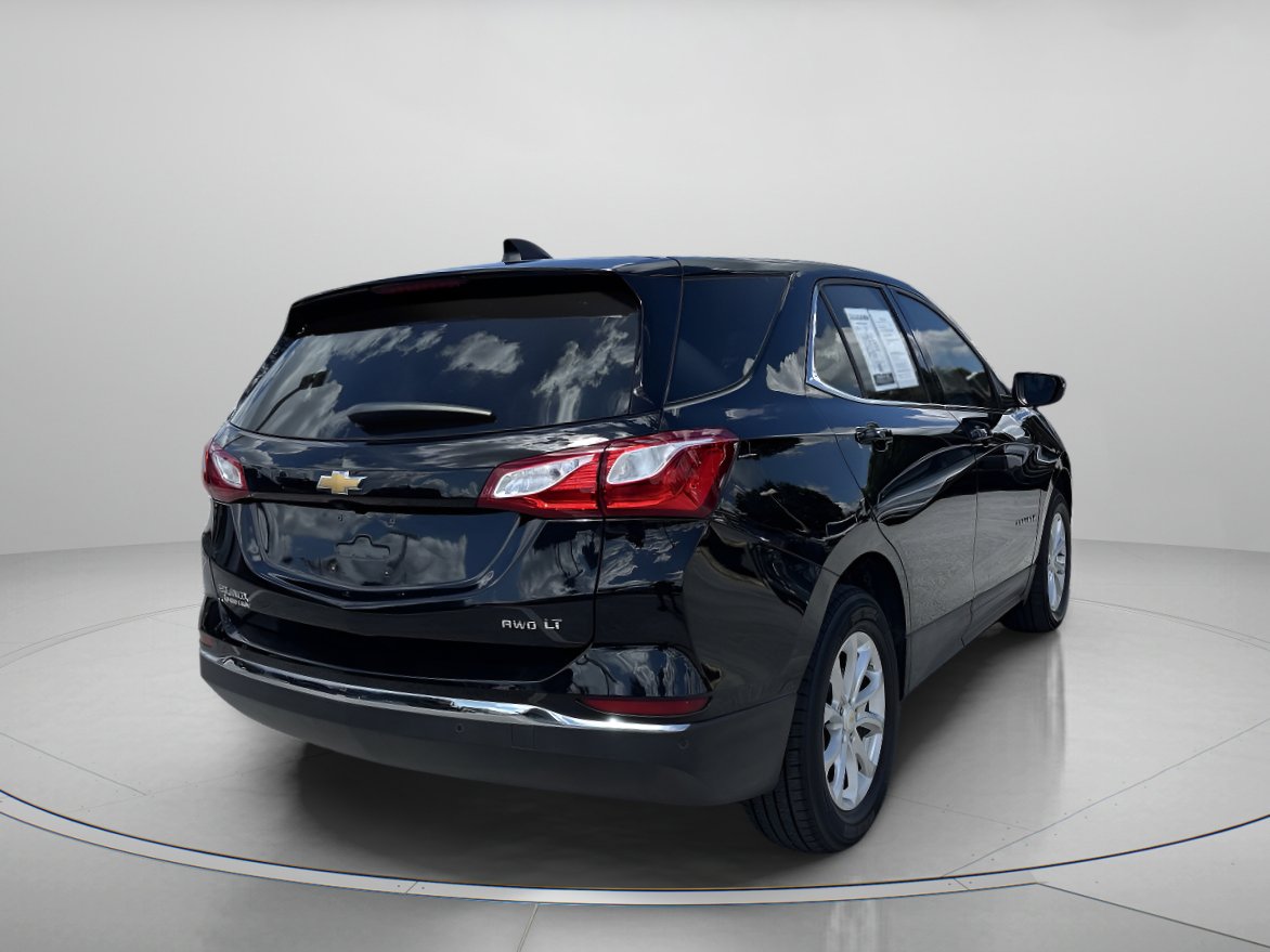 2019 Chevrolet Equinox LT photo 3