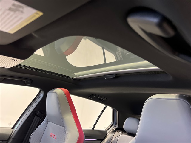 2025 Volkswagen Golf GTI SE photo 20