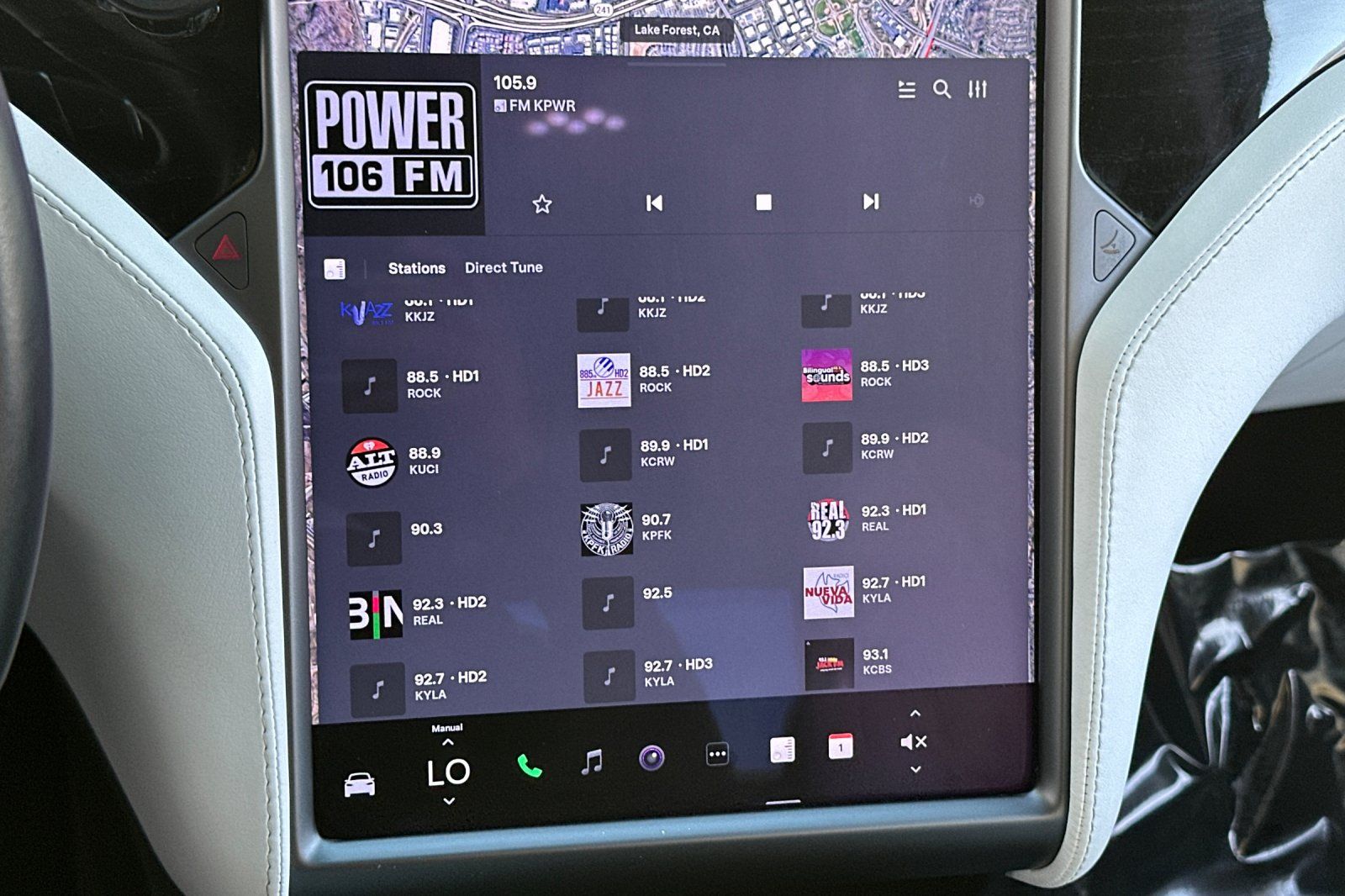 2020 Tesla Model X Long Range photo 29