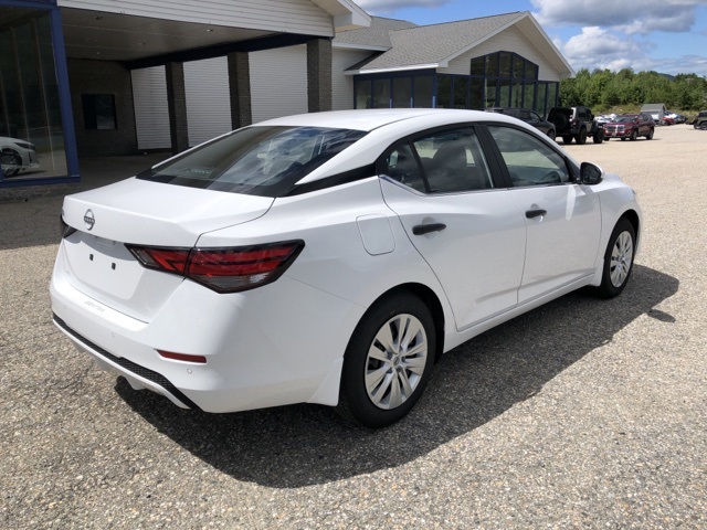 2025 Nissan Sentra S photo 3