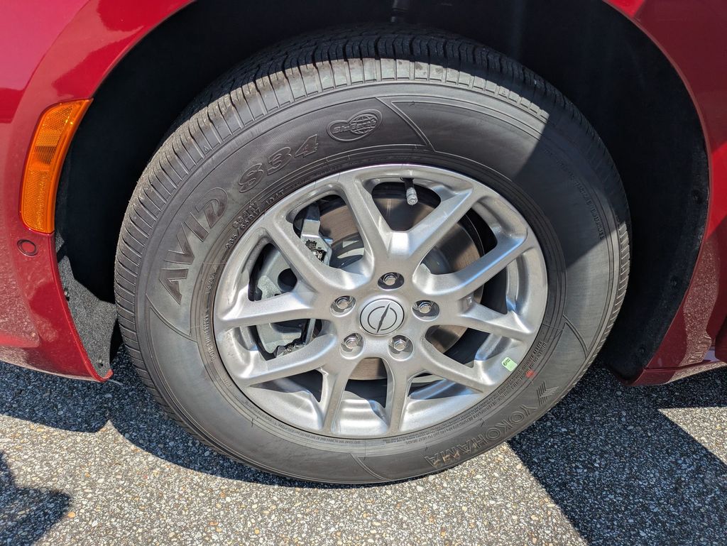 2026 Chrysler Pacifica photo 9