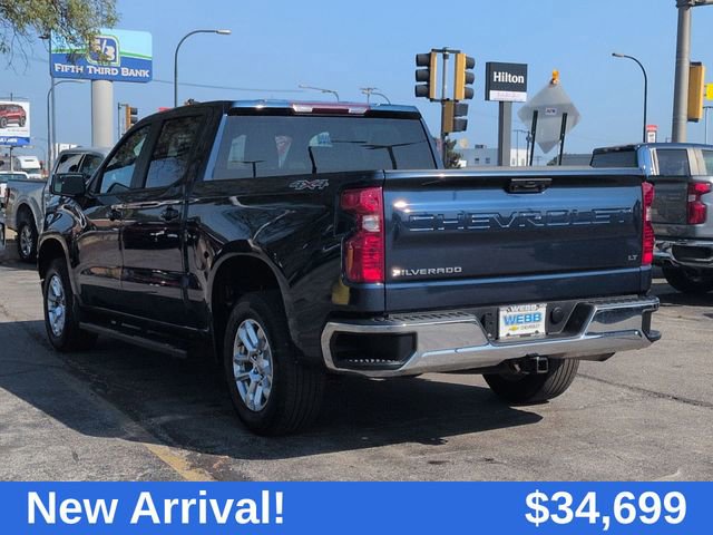 2022 Chevrolet Silverado 1500 LT photo 5