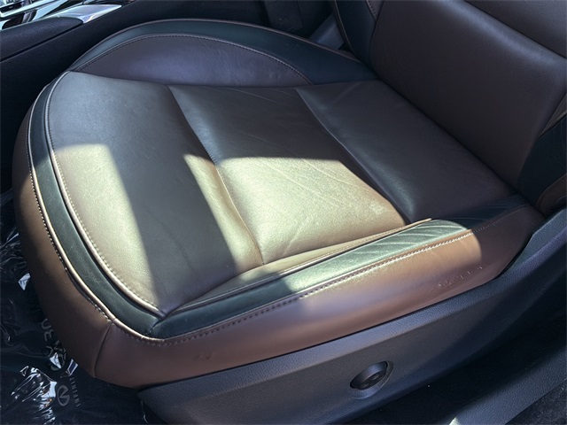 2018 Infiniti QX30 Premium photo 20