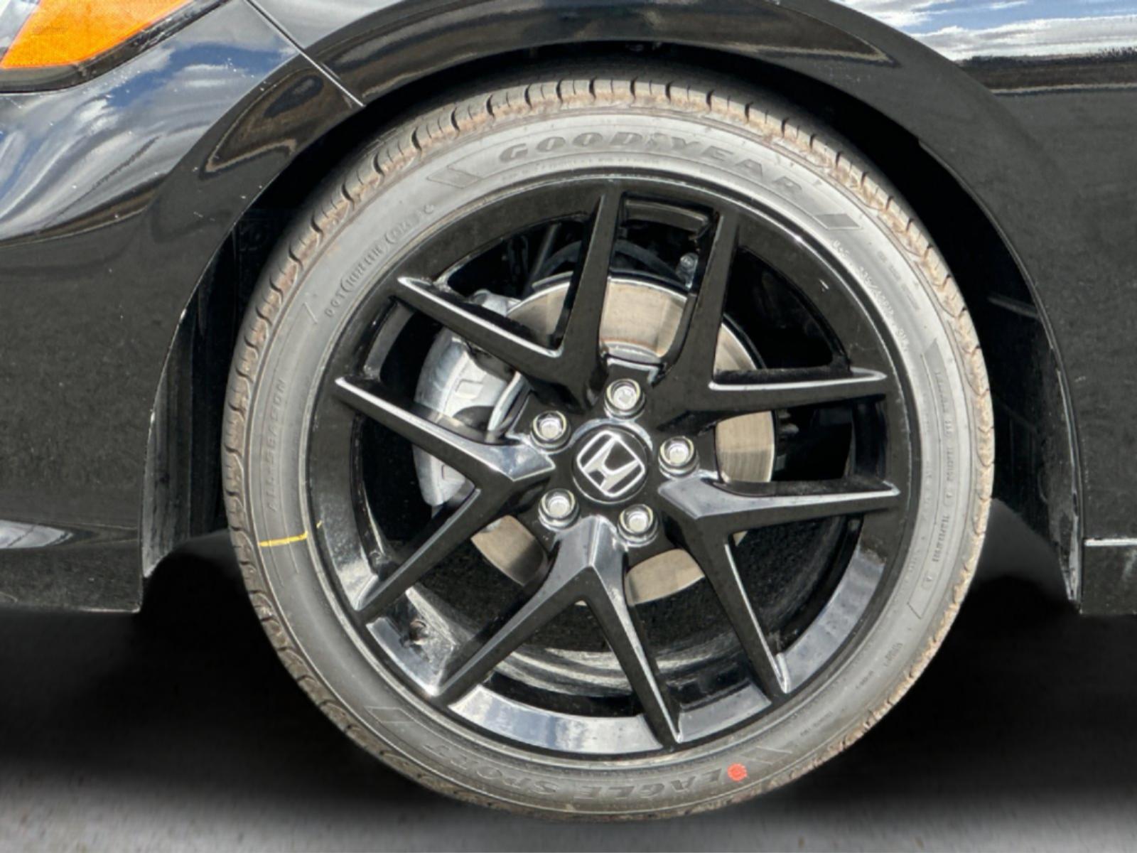 2025 Honda Civic Hatchback Sport photo 22