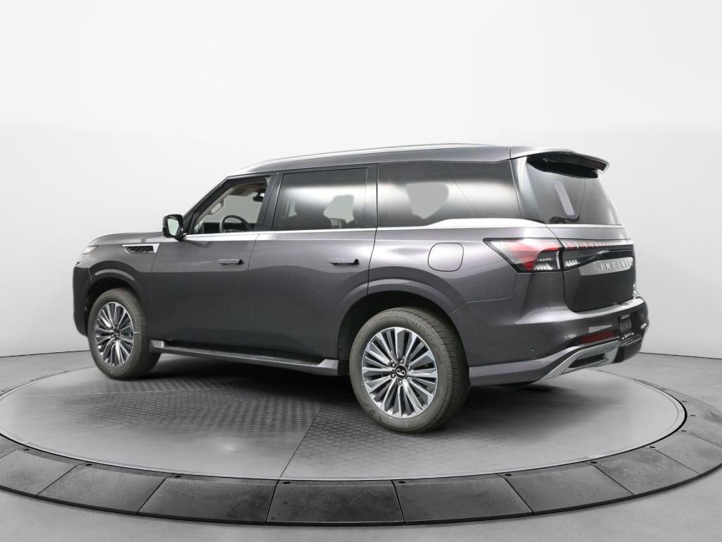 2025 Infiniti QX80 Luxe photo 3