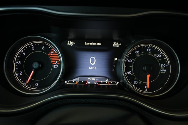 2019 Jeep Cherokee Trailhawk photo 22