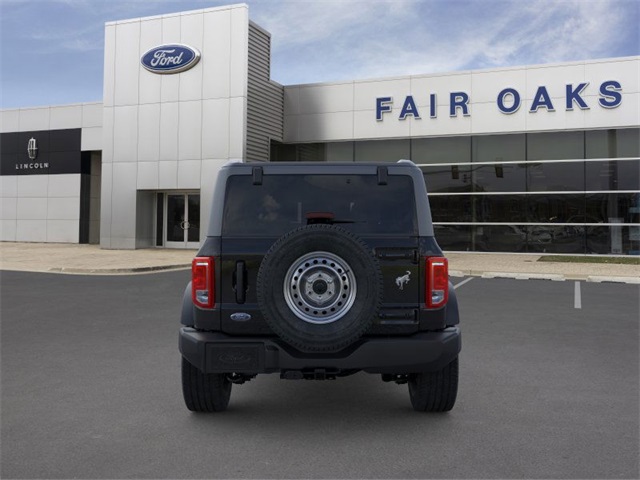 2025 Ford Bronco Base photo 5