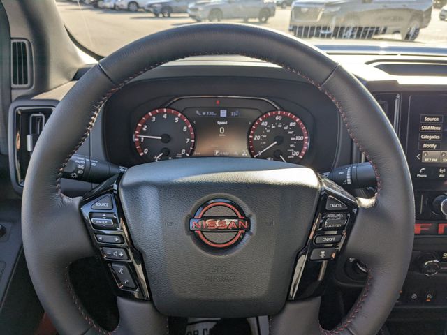 2025 Nissan Frontier Crew Cab PRO-4X photo 18