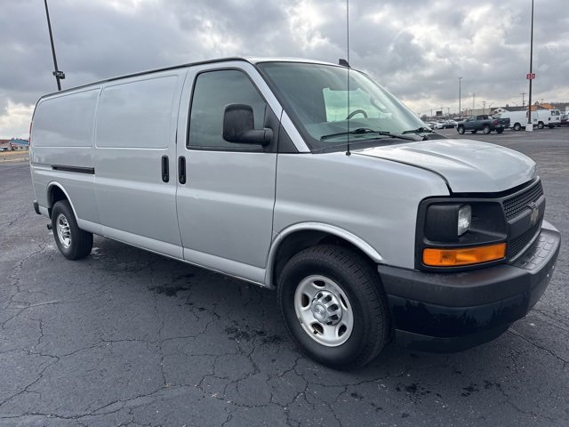 2017 Chevrolet Express Cargo 3500 Work Van photo 3