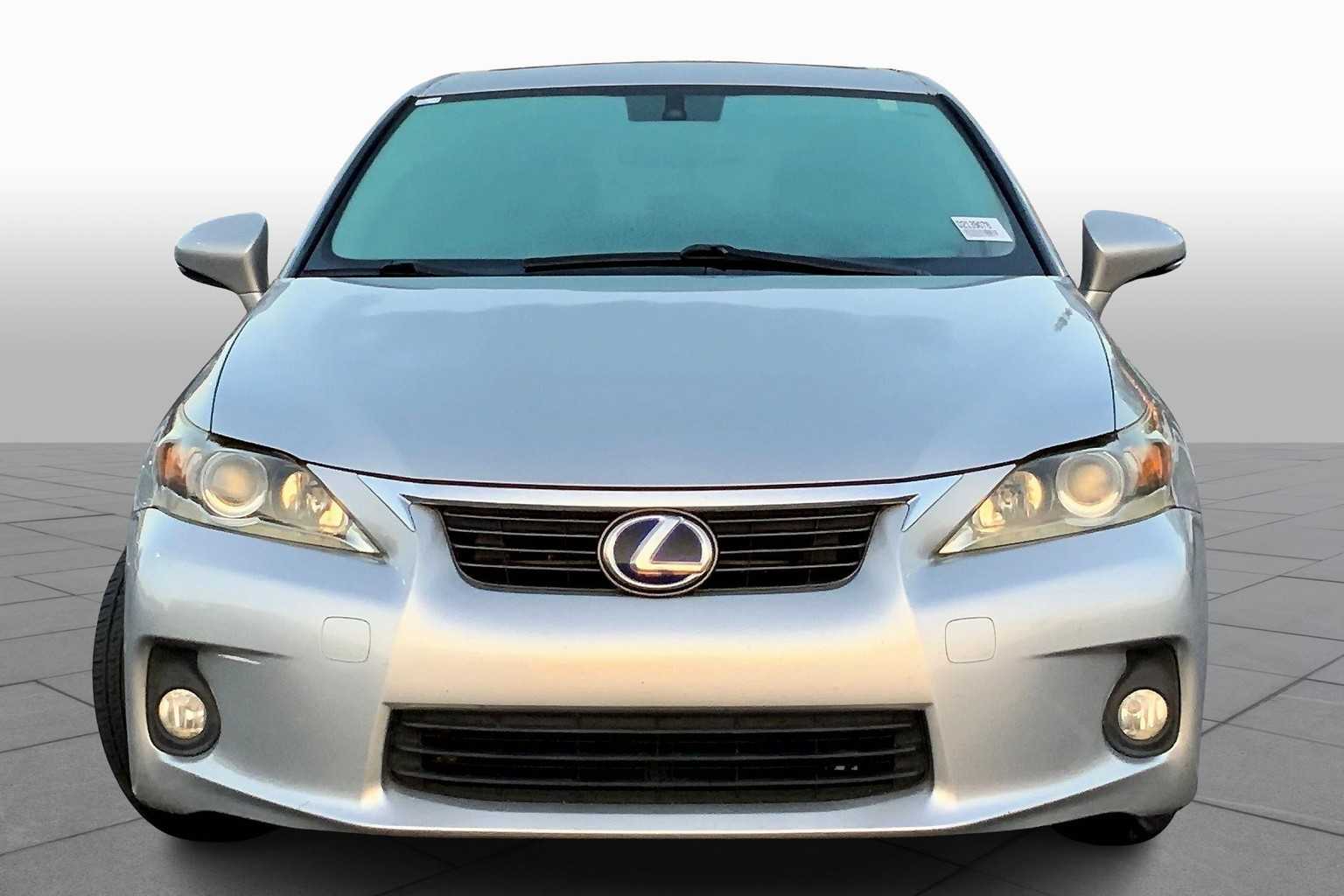 2013 Lexus CT 200h photo 3