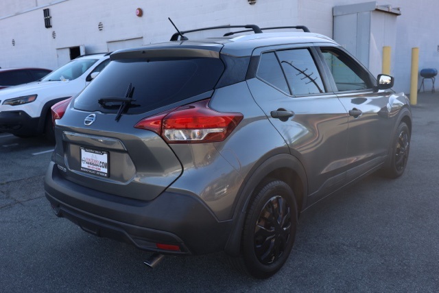 2019 Nissan Kicks S photo 3