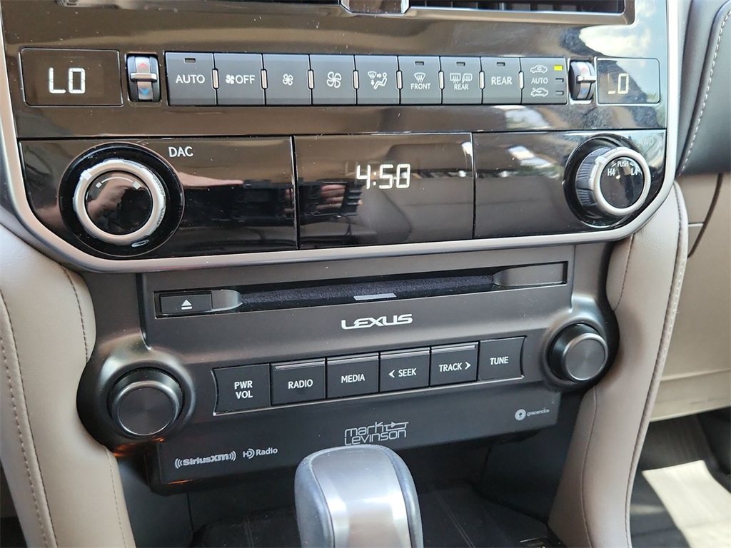 2023 Lexus GX Premium photo 15
