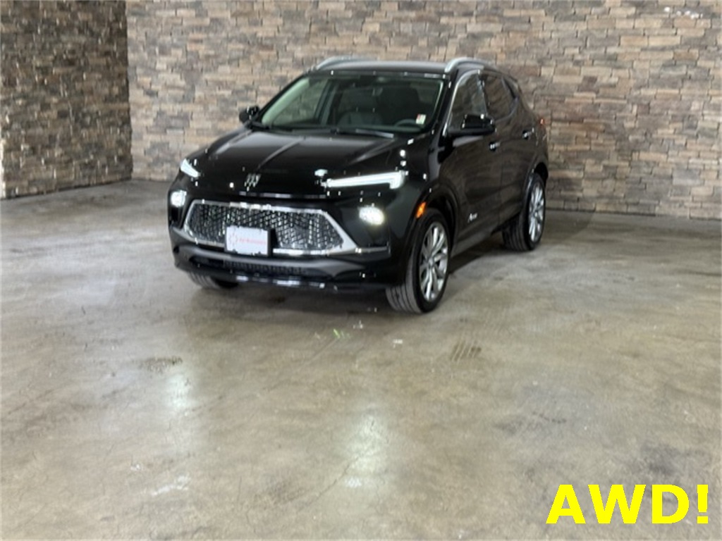 2024 Buick Encore GX Avenir photo 4