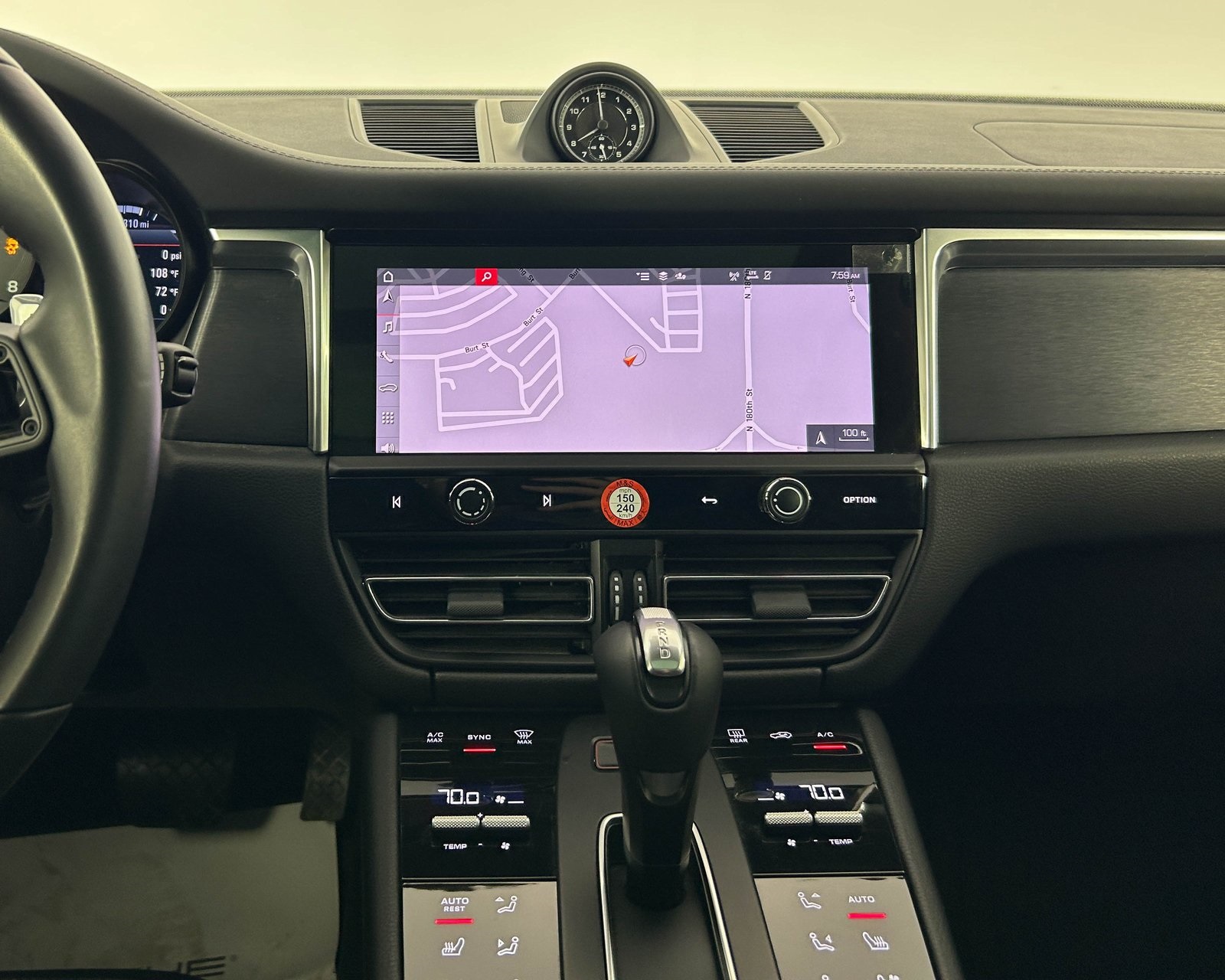 2022 Porsche Macan GTS photo 16