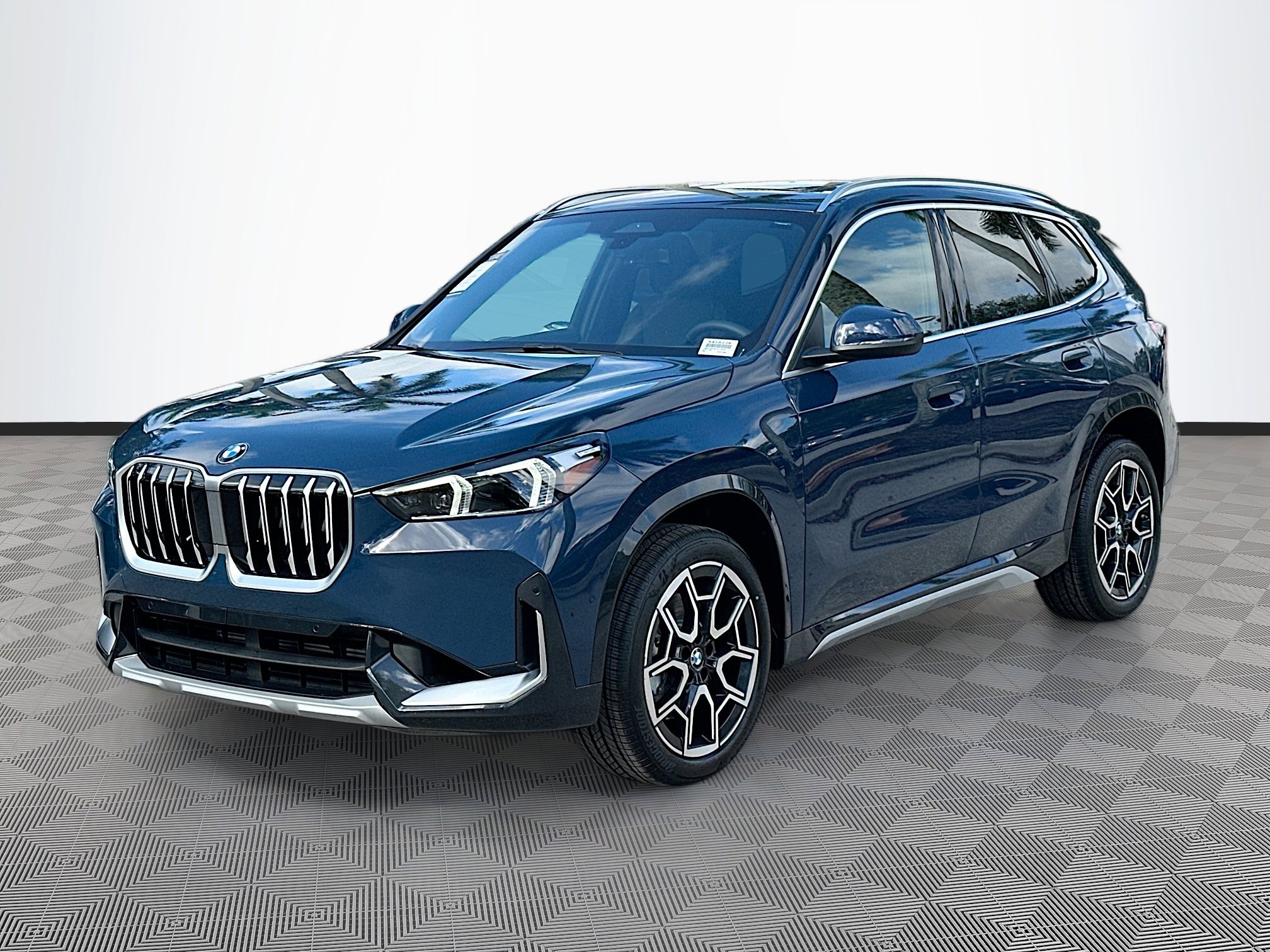 2026 Bmw X1 XDrive28i photo 3