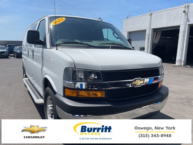 2023 Chevrolet Express Cargo Work Van's photo