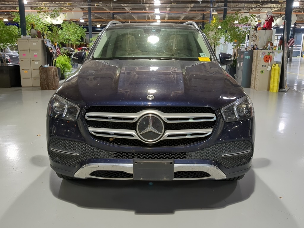 2022 Mercedes Benz GLE 350 4MATIC photo 2