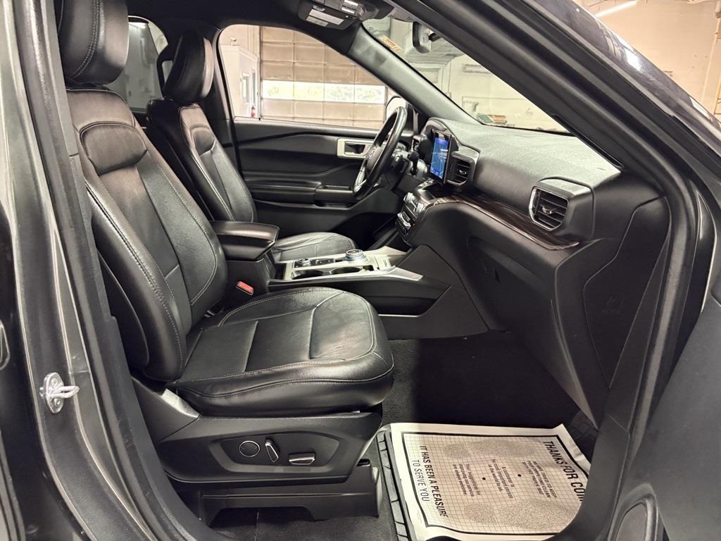 2020 Ford Explorer Limited photo 42
