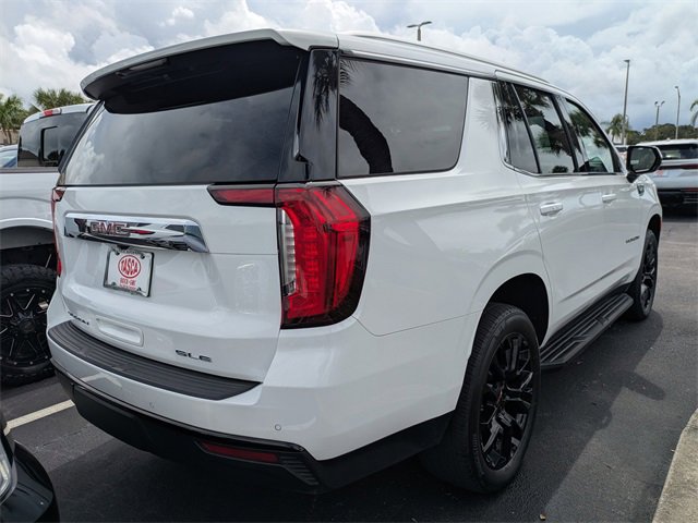2023 Gmc Yukon SLE photo 3