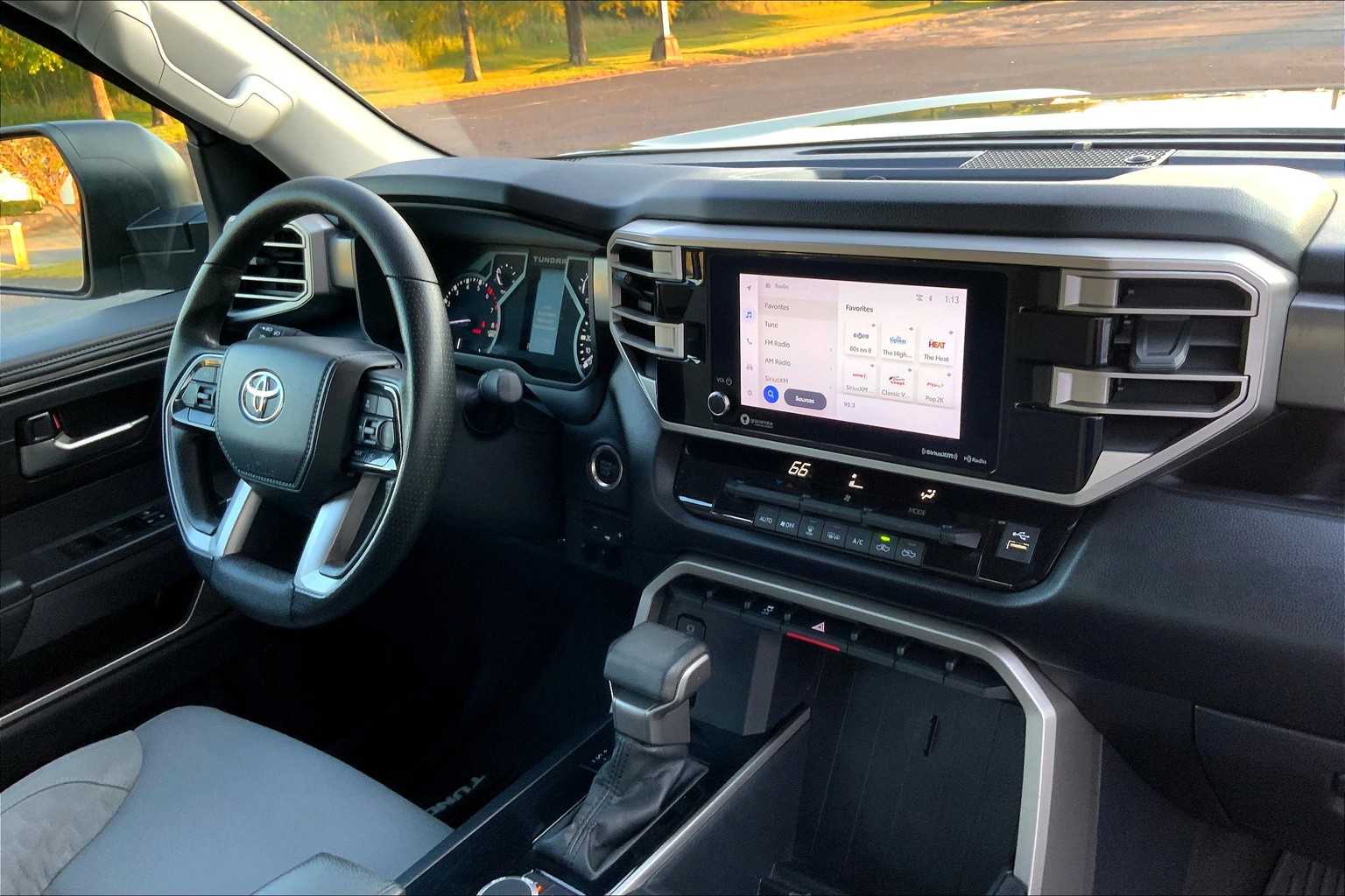 2022 Toyota Tundra SR5 photo 30
