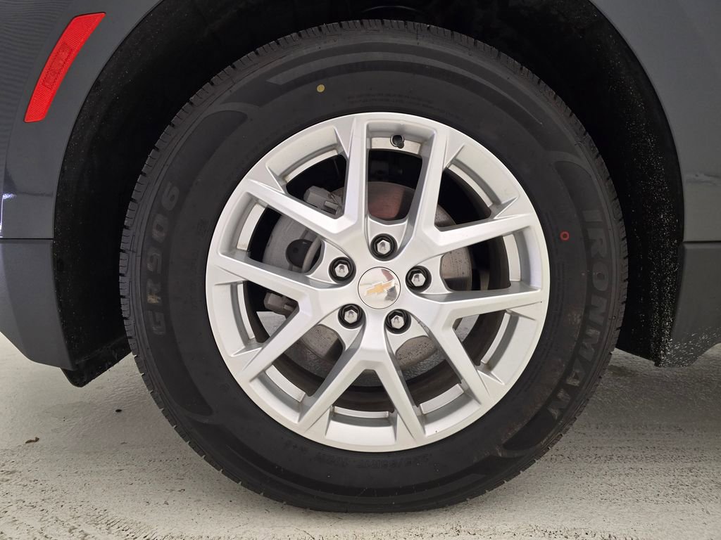 2023 Chevrolet Equinox LT photo 28