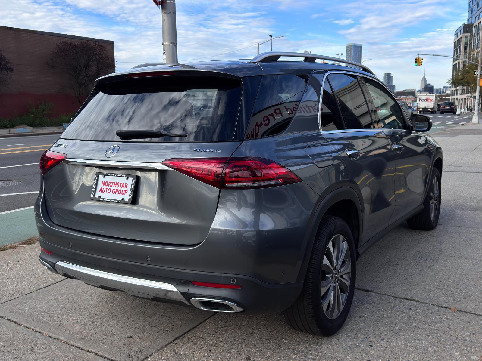 2020 Mercedes Benz GLE 350 4MATIC photo 2