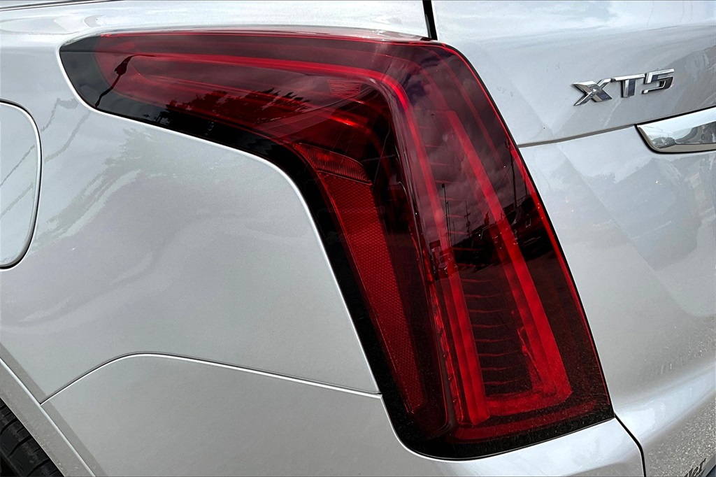 2020 Cadillac XT5 Luxury photo 28