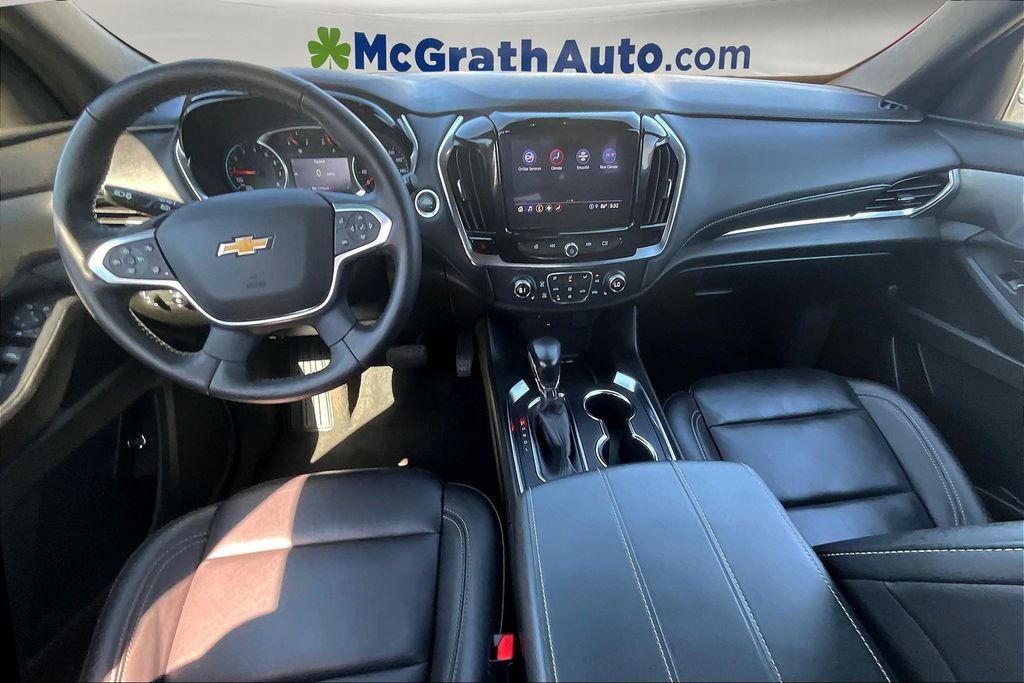 2022 Chevrolet Traverse Leather photo 6