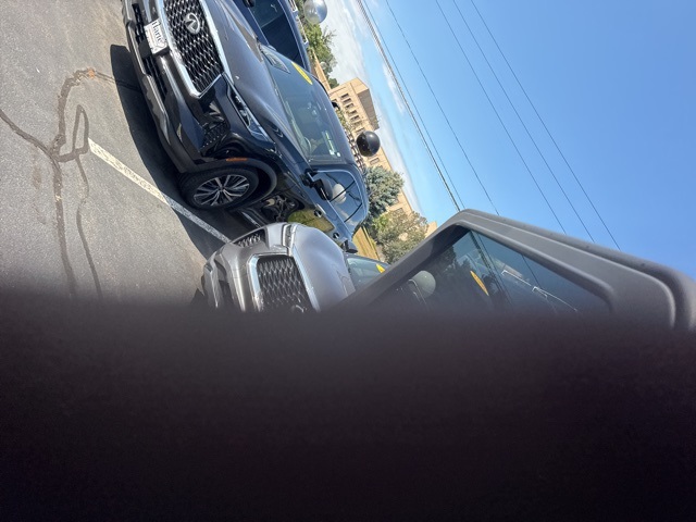 2026 Infiniti QX80 Sensory photo 11