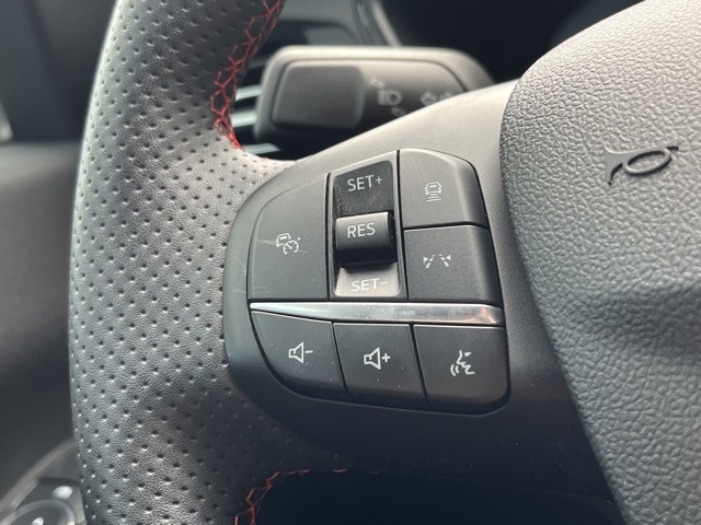 2023 Ford Escape ST-Line photo 33