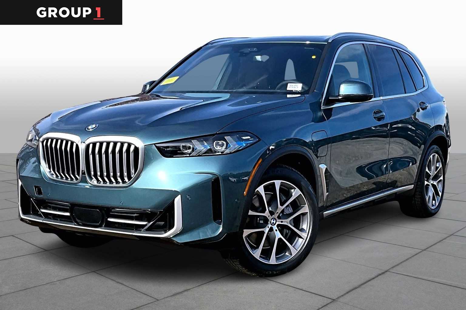 2026 BMW X5 50e's photo