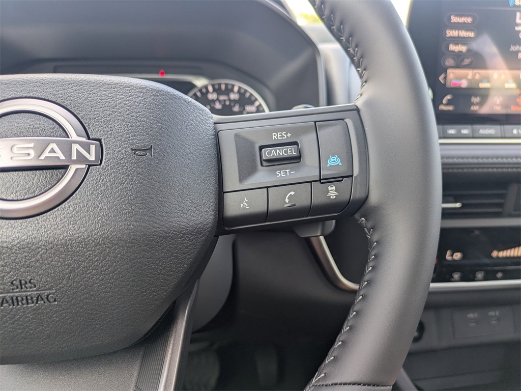 2025 Nissan Rogue SV photo 29