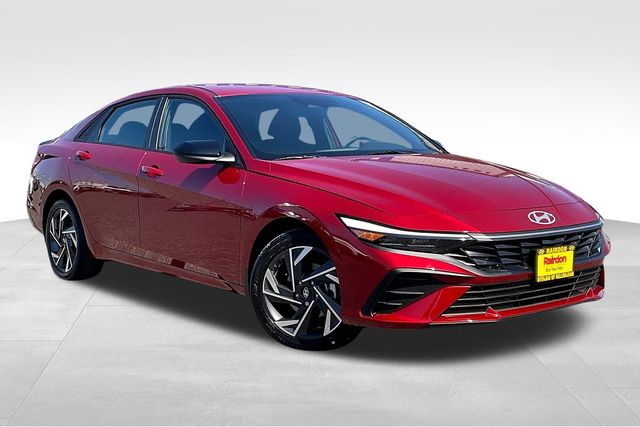 2025 Hyundai Elantra SEL's photo